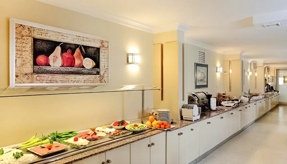 هتل ازمیر پالاس